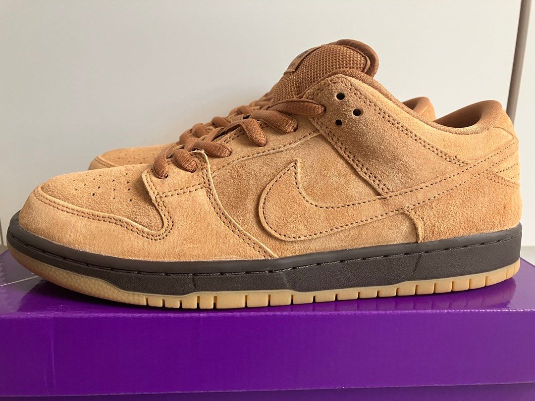 大熱靚色Nike SB Dunk Low Wheat Size:US10, 男裝, 鞋, 波鞋- Carousell