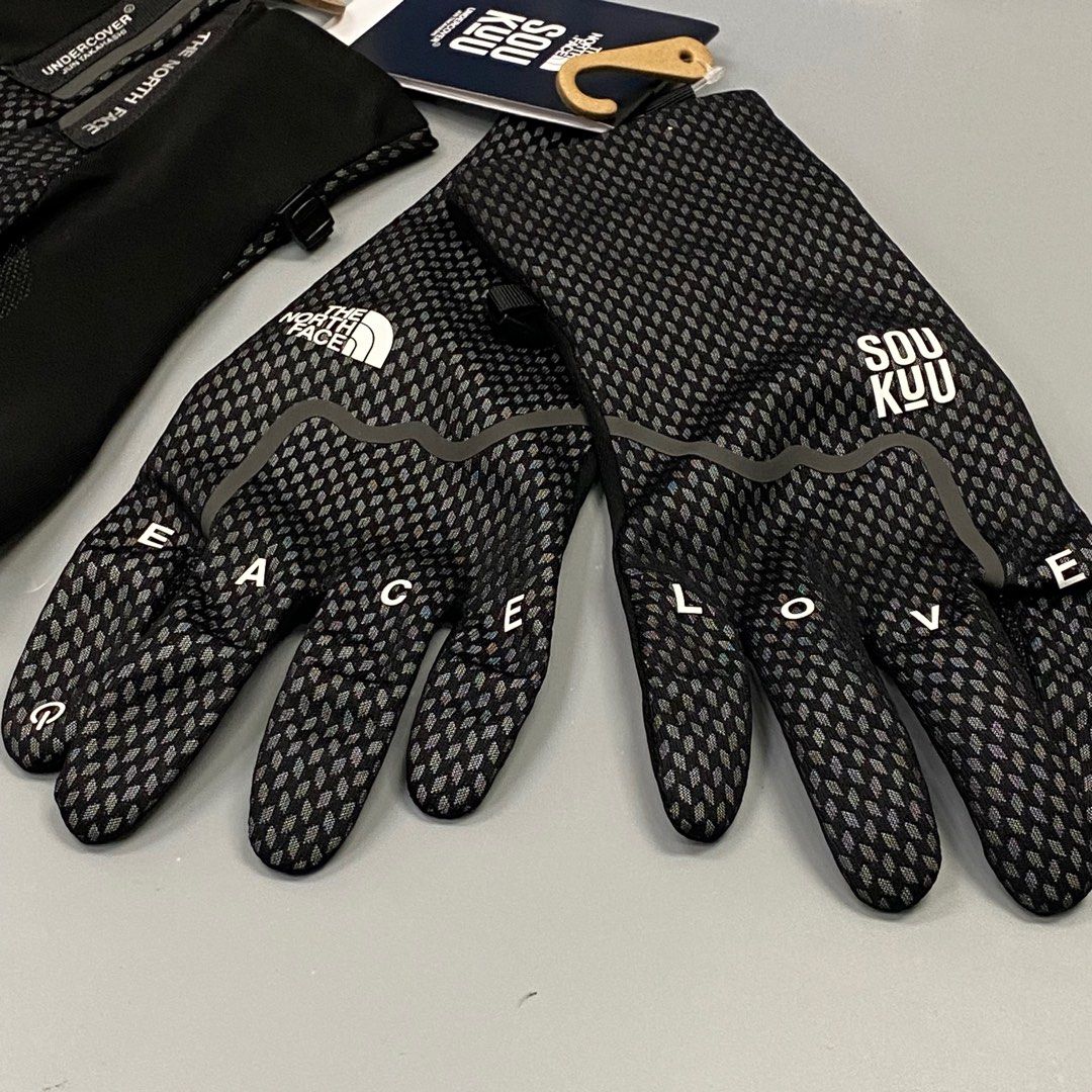 ✓現貨Undercover SOUKUU x The North Face ETIP Gloves 手套