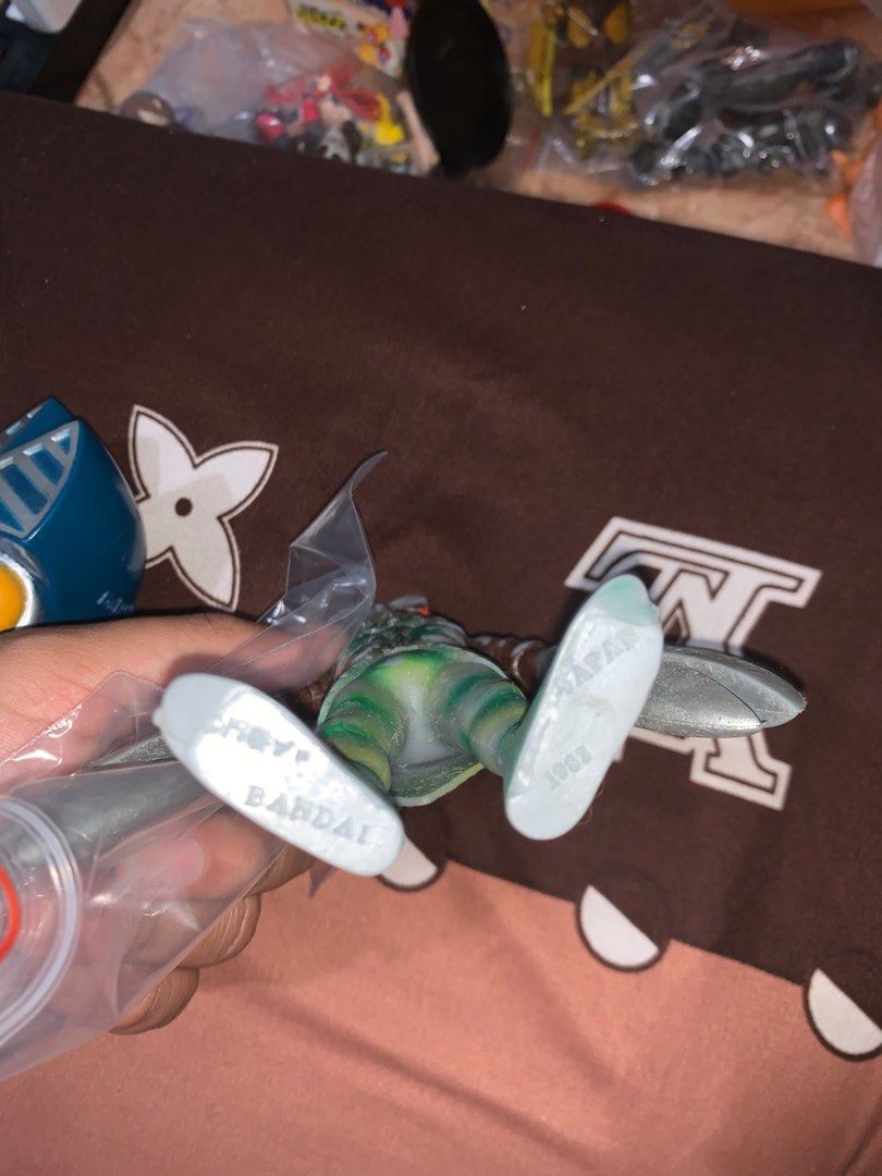 Alien Baltan set (Category: Vintage Collectibles) located in Rodriguez. Submitted by zakarachii (Listing ID 1267101157, Image 3). Description: 800 php set of 2 Bandai Japan Alien baltan 1983 - may mga paint chips na - movable parts, parang may metal rod sa loob kaya nagagalaw Daiwa Bank Japan Alien Baltan Coin Bank Free na yung Bira villa as is Meetups: Montalban, Rizal East avenue, Quezon City Mod: LBC COP(sf first), JnT, Lalamove.