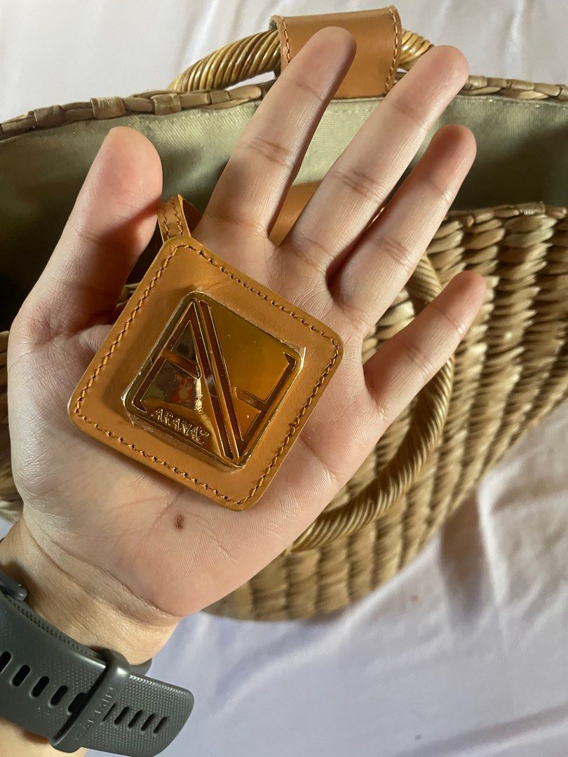 Aranaz Rattan Bag (Category: Cross-body Bags) located in Antipolo. Submitted by straub (Listing ID 1267013226, Image 3). Description: Aranaz Rattan Bag with flaws (check last photo) It has a flaw but totally usable. It was replaced by aranaz but i never got to use the replacement item. Check my other listing Comes with its dustbag.
