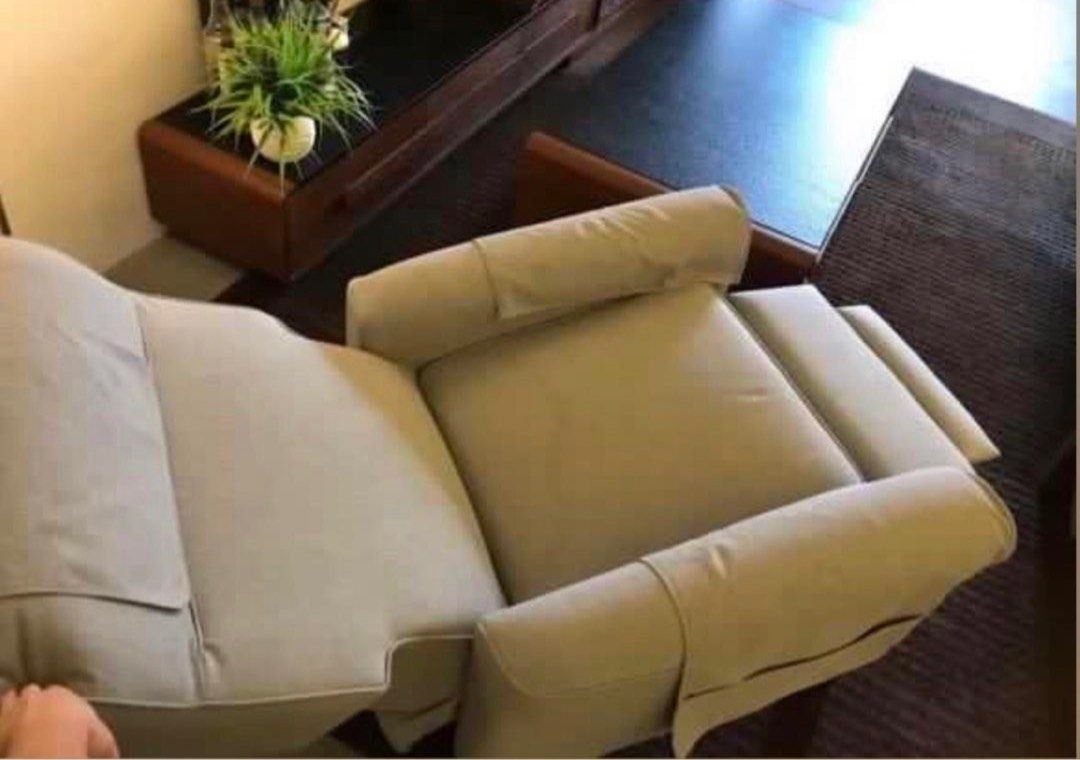 Armchair Muren recliner (Ikea) / suitable for breastfeeding / some