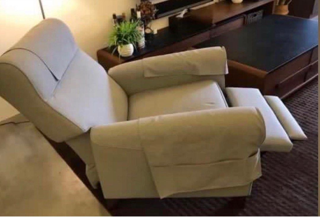 Armchair Muren recliner (Ikea) / suitable for breastfeeding / some