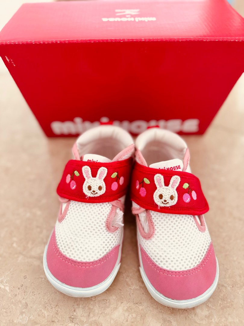 Red baby girl shoes shop