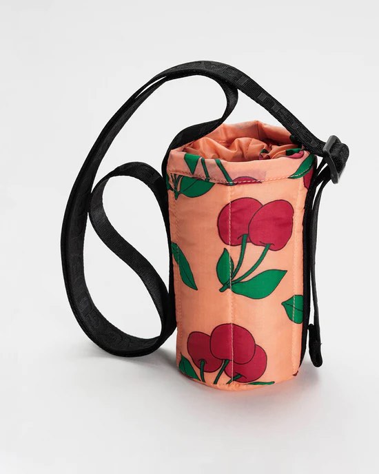 Baggu Puffy Water Bottle Sling, Women's Fashion, Bags & Wallets, Shoulder Bags on Carousell