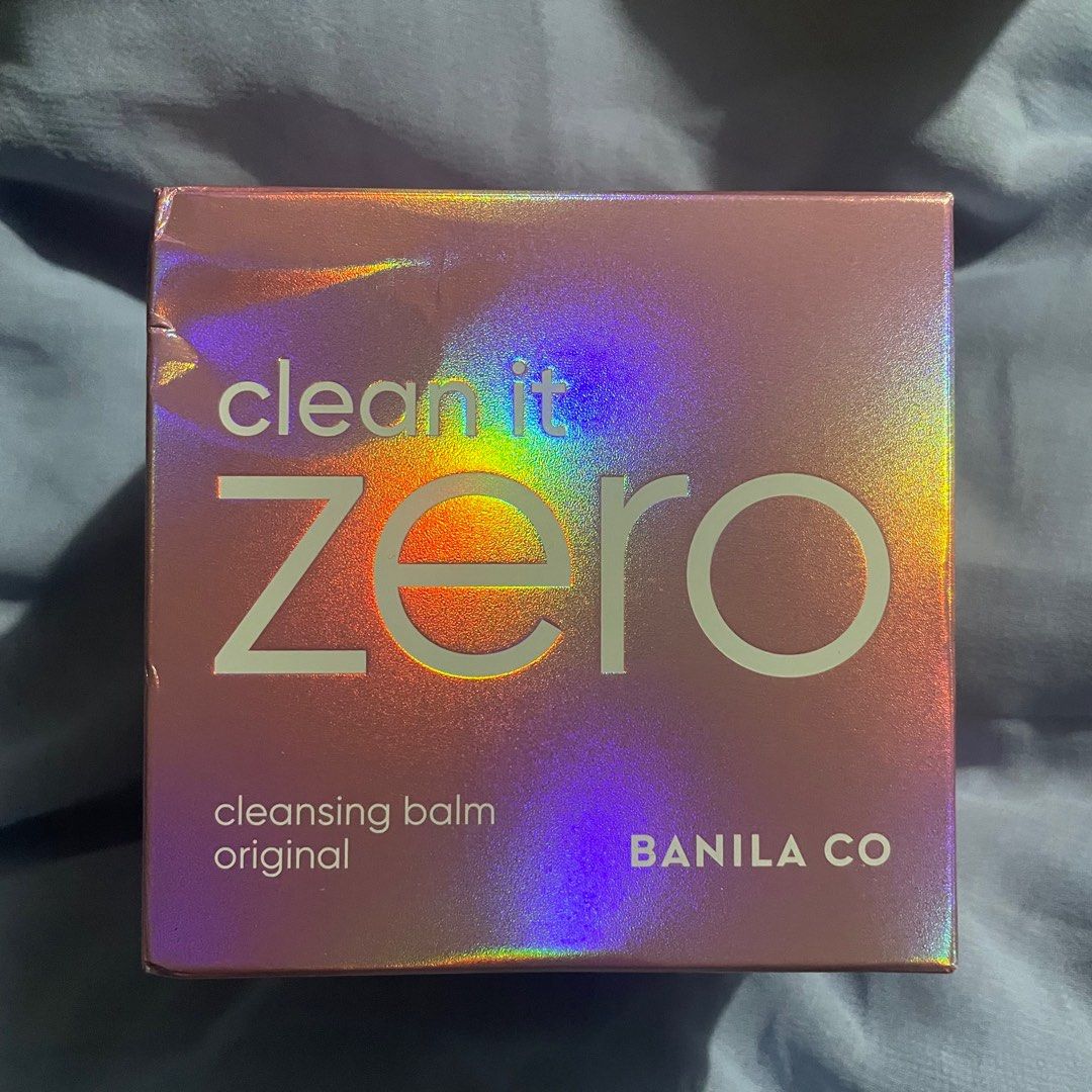 Banila Co Clean It Zero Original 180ml (Category: Face Care) located in Mandaluyong City. Submitted by lady.lannister (Listing ID 1267159553, Image 1). Description: What it is Clean it Zero 3-in-1 Cleansing Balm Original is a hypoallergenic cleanser that transforms from sherbet-like texture into smooth oil when applied onto your skin. Developed to remove even waterproof makeup and all of your skin’s impurities in just one step. Zero Balance Techn
