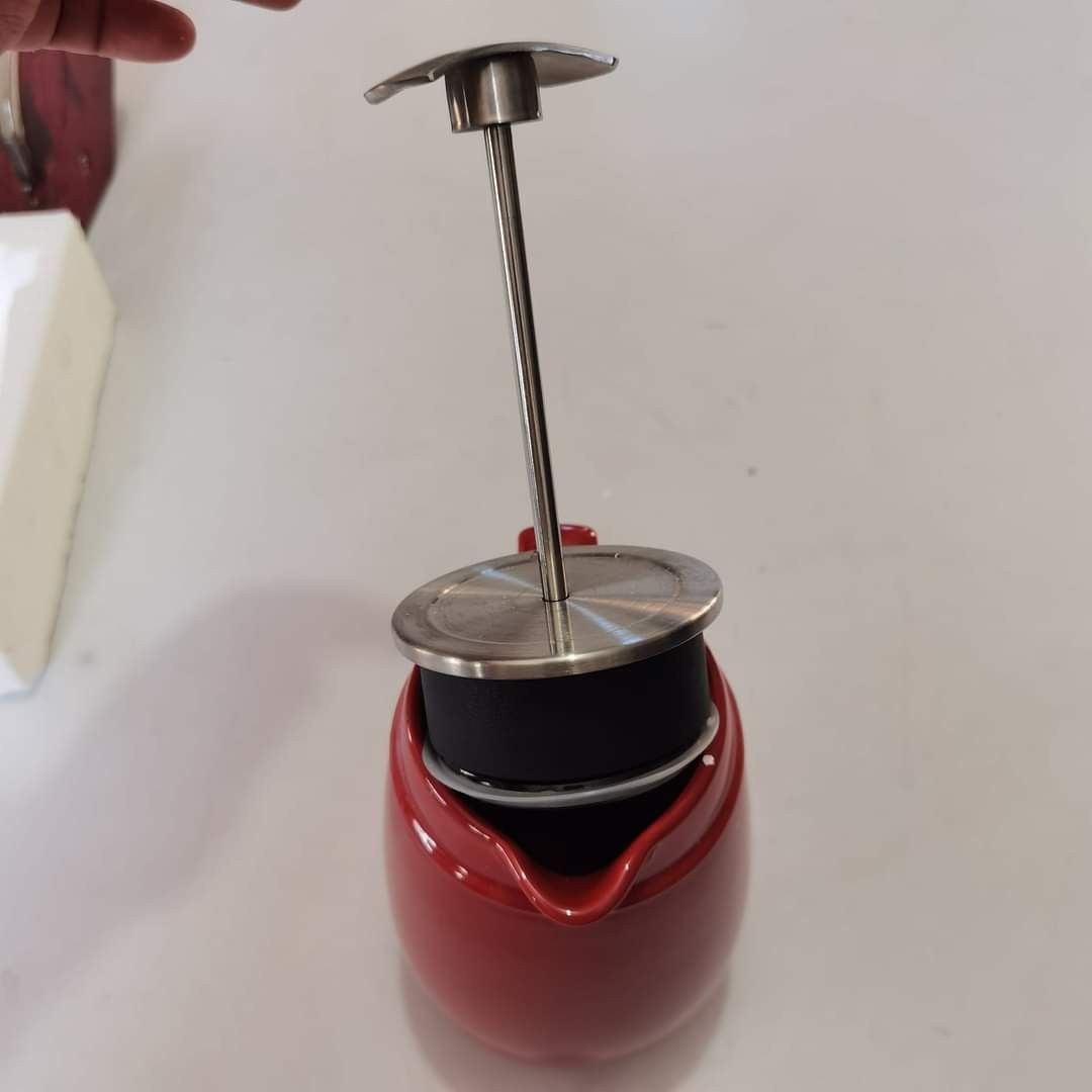 BONJOUR CERAMIC FRENCH PRESS COFFEE POT THERMAL STAINLESS ( FRAGILE BREAKABLE ), TV & Home