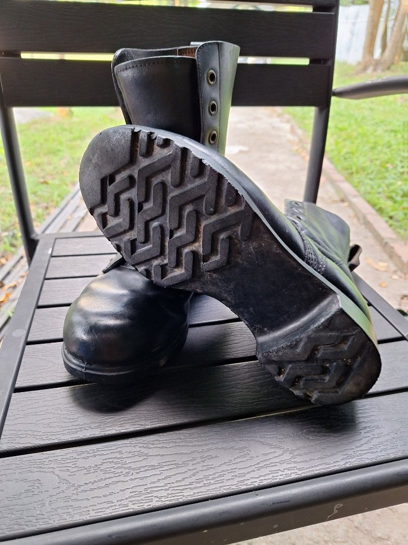 British Army HI leg Combat boots, MK II, 女裝, 鞋, 靴 Carousell