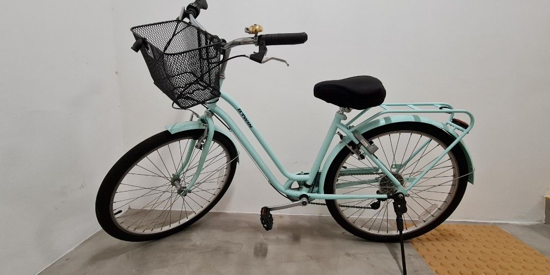 Btwin elops hotsell 6 city bike