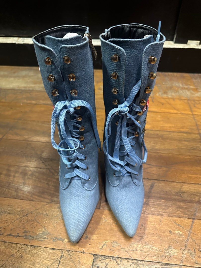 Cape robbin silver boots discount