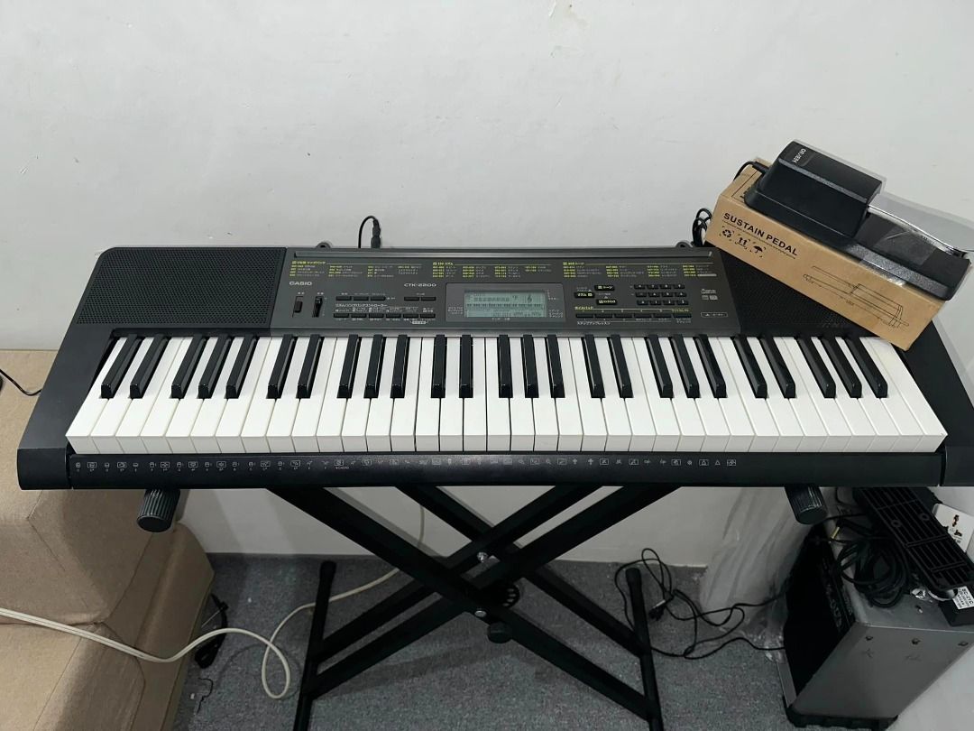 Casio CTK 2200 61 Key Portable Semi Weighted Keyboard with Sustain