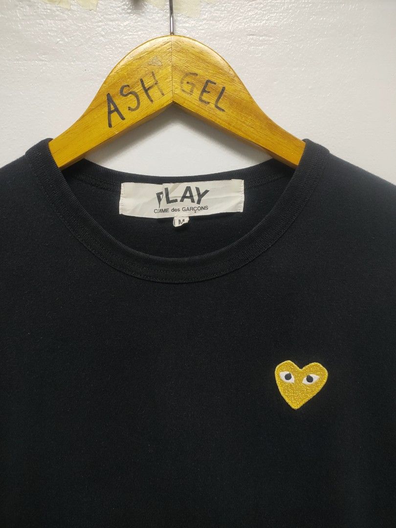 CDG Play Gold Heart AZ T216 Luxury Apparel on Carousell