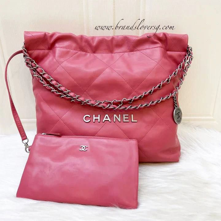 Chanel Medium 22 Bag Shiny Calfskin Caramel GHW (Microchip)