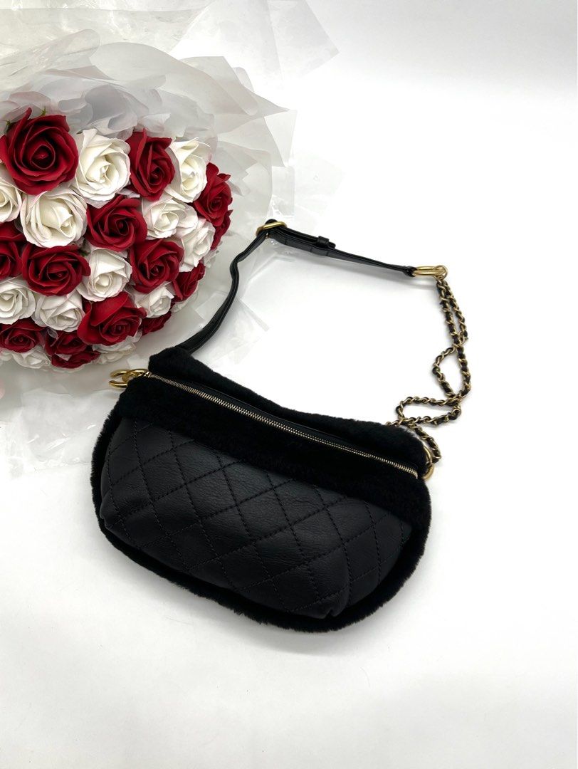 Chanel fanny pack best sale fur