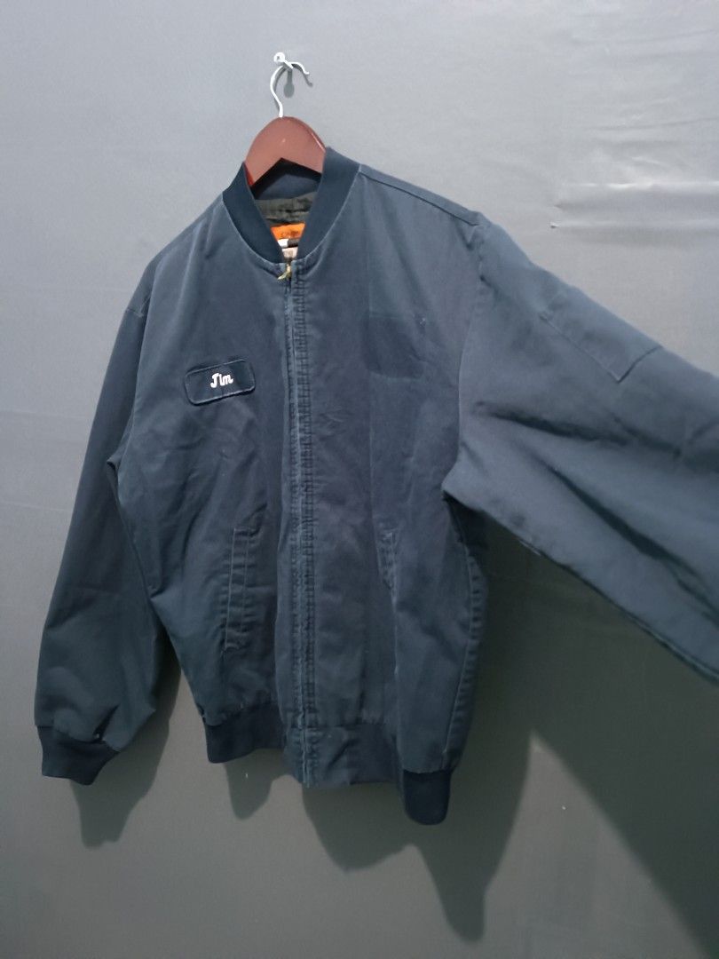 Cintas workwear jacket size L, Men's Fashion, Coats, Jackets and