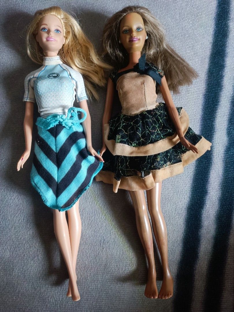 2 online barbie dolls