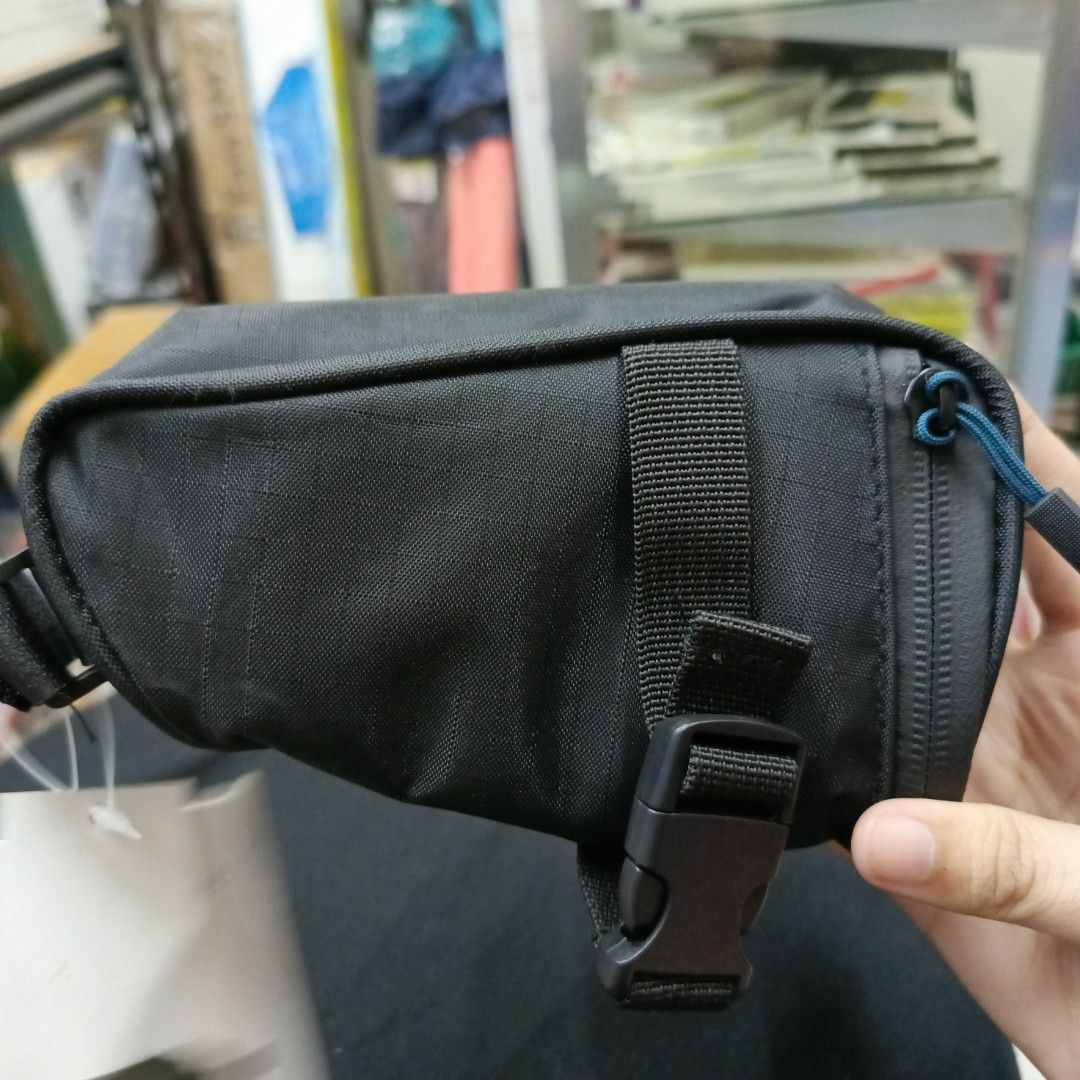 Crane Bike Saddle Bag (Category: Bicycles) located in Rizal. Submitted by TheSweetSpotShoppe (Listing ID 1267097575, Image 1). Description: • Bike Saddle Bag.