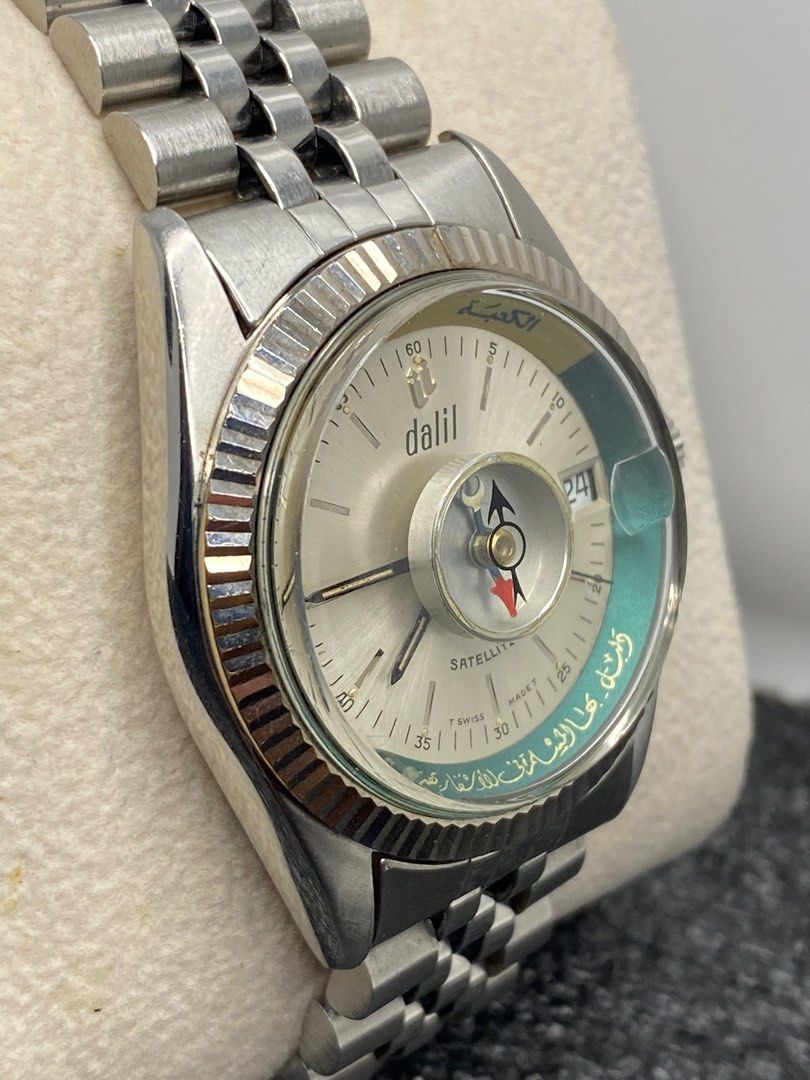 NOS Vintage Dalil Monte Carlo Qibla Compass Luxury Dress Watch Swiss Quartz  1970 --- 99 USD Only - obelusnight - WatchRecon