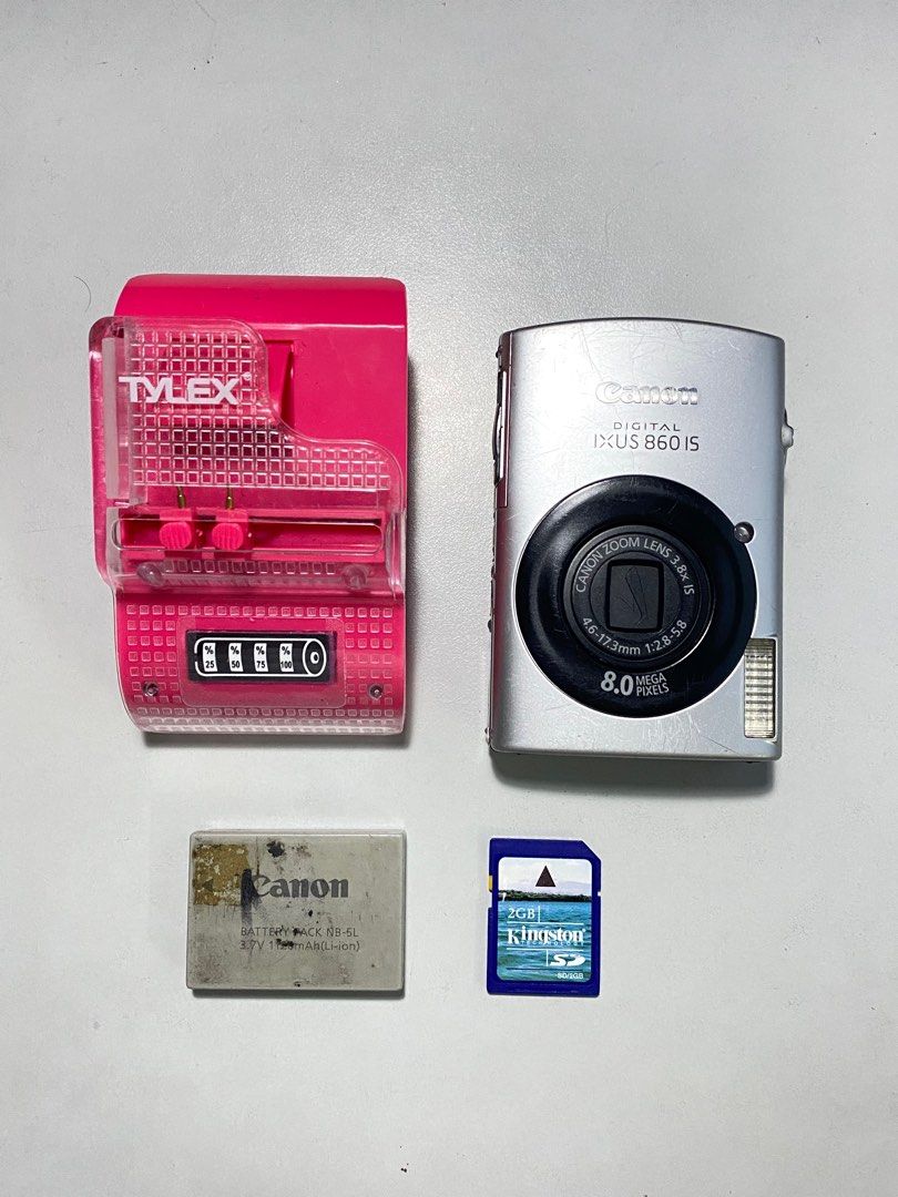 Digital Camera Canon IXUS 860 IS (Category: Cameras) located in Valenzuela. Submitted by alfeopaulramos7490 (Listing ID 1267129060, Image 1). Description: Canon IXUS 860 IS 8.0 megapixel P5,499 +sf Inclusion: * unit / body * original canon battery * sd card * clip charger Complete inclusion Ready to use No issue.