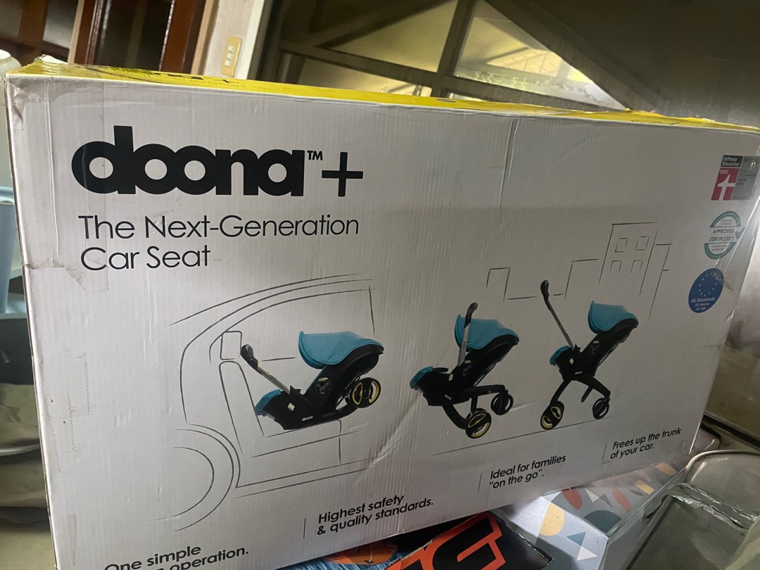 Doona Stroller/Car Seat/Airplane Seat, Babies & Kids, Baby Nursery