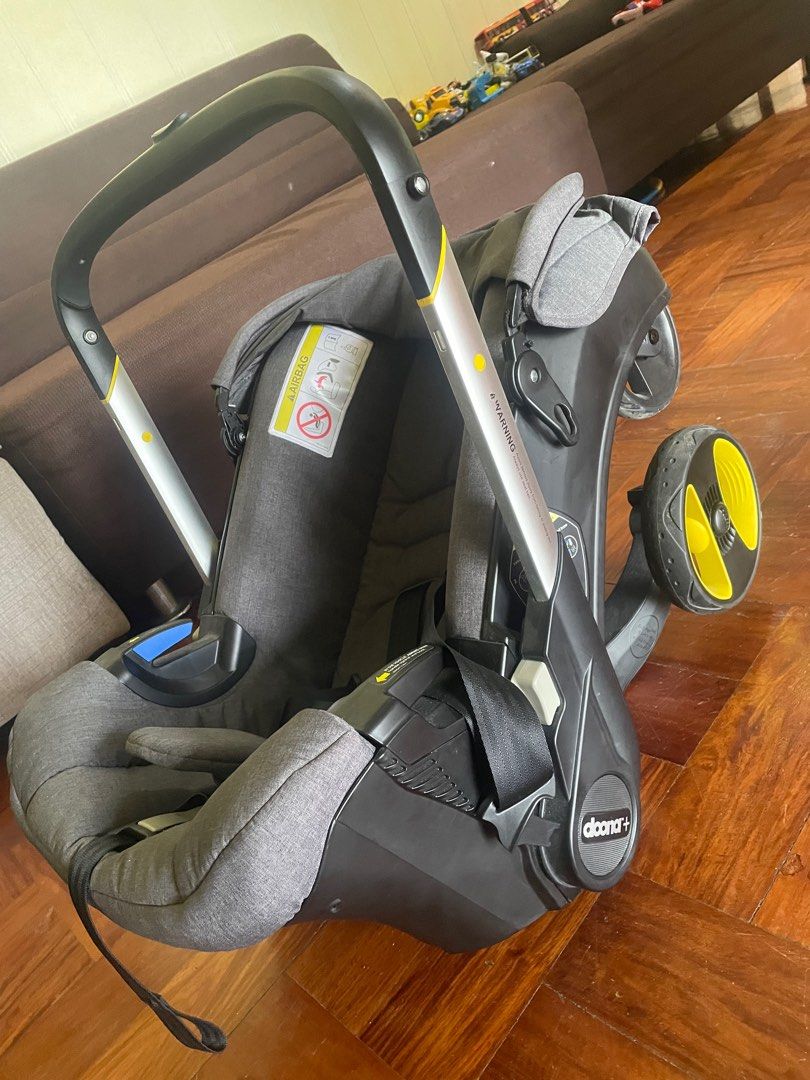 Doona Stroller/Car Seat/Airplane Seat, Babies & Kids, Baby Nursery
