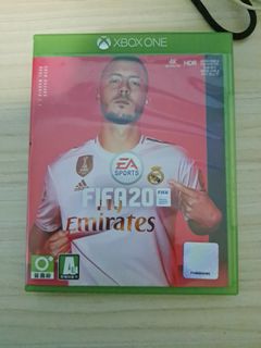 Xbox one s hotsell fifa 20 bundle