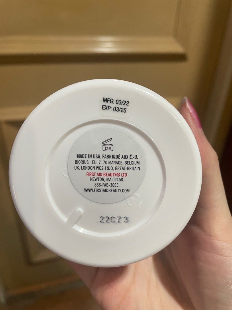 First Aid Beauty Facial Radiance Pads with Glycolic + Lactic Acids Compostable 60 Count, Beauty