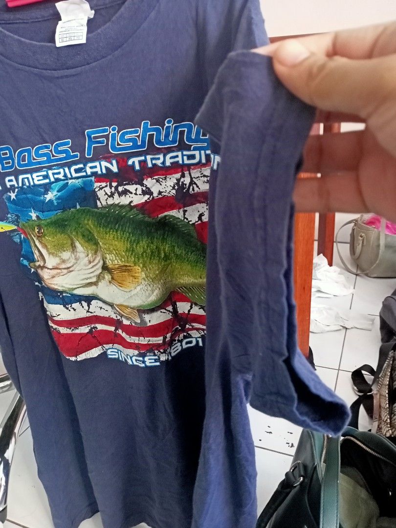 Vintage Fishing shirt big logo, Men's Fashion, Tops & Sets