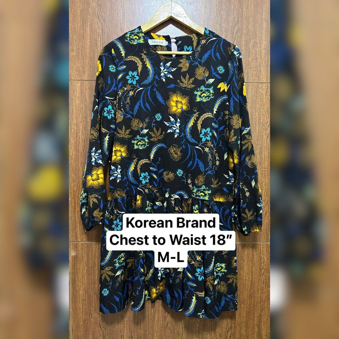 Floral Korean Dress (Category: Dresses) located in Mandaluyong City. Submitted by chic.picks (Listing ID 1231866883, Image 2). Description: Pls see photos for approx measurements (flat lay) Can fit M - Semi L.