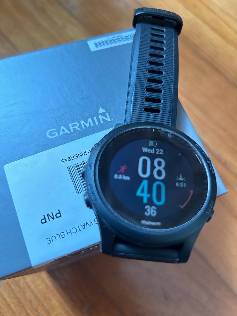 Garmin Forerunner 945, Mobile Phones & Gadgets, Wearables & Smart