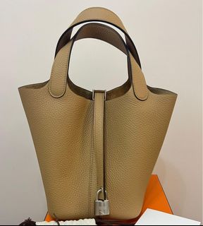 （分類：）位於 。 由 haha_ooh 提交（商品編號 1267118453，圖片 1）。簡介： 。