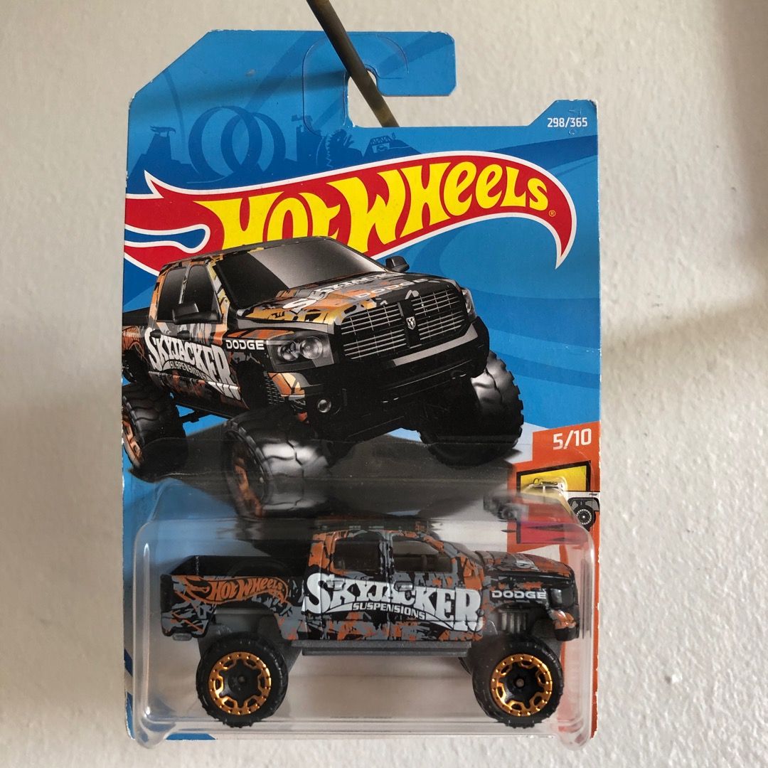 Hot wheels dodge ram 1500 skyjacker on sale