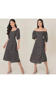 (Category: ) located in . Submitted by vipcloset (Listing ID 1267011611, Image 1). Description: .