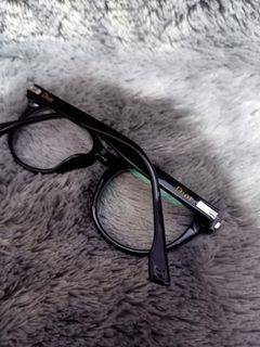 Kacamata frame dior