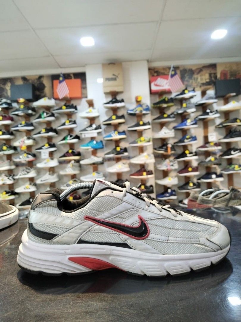 Kasut Nike Initiator Running grey Luxury Sneakers Footwear on