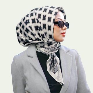 La Belle Scarves White by Zefiks