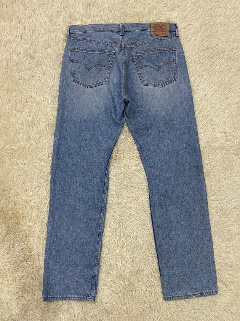 Levis light sales broken in