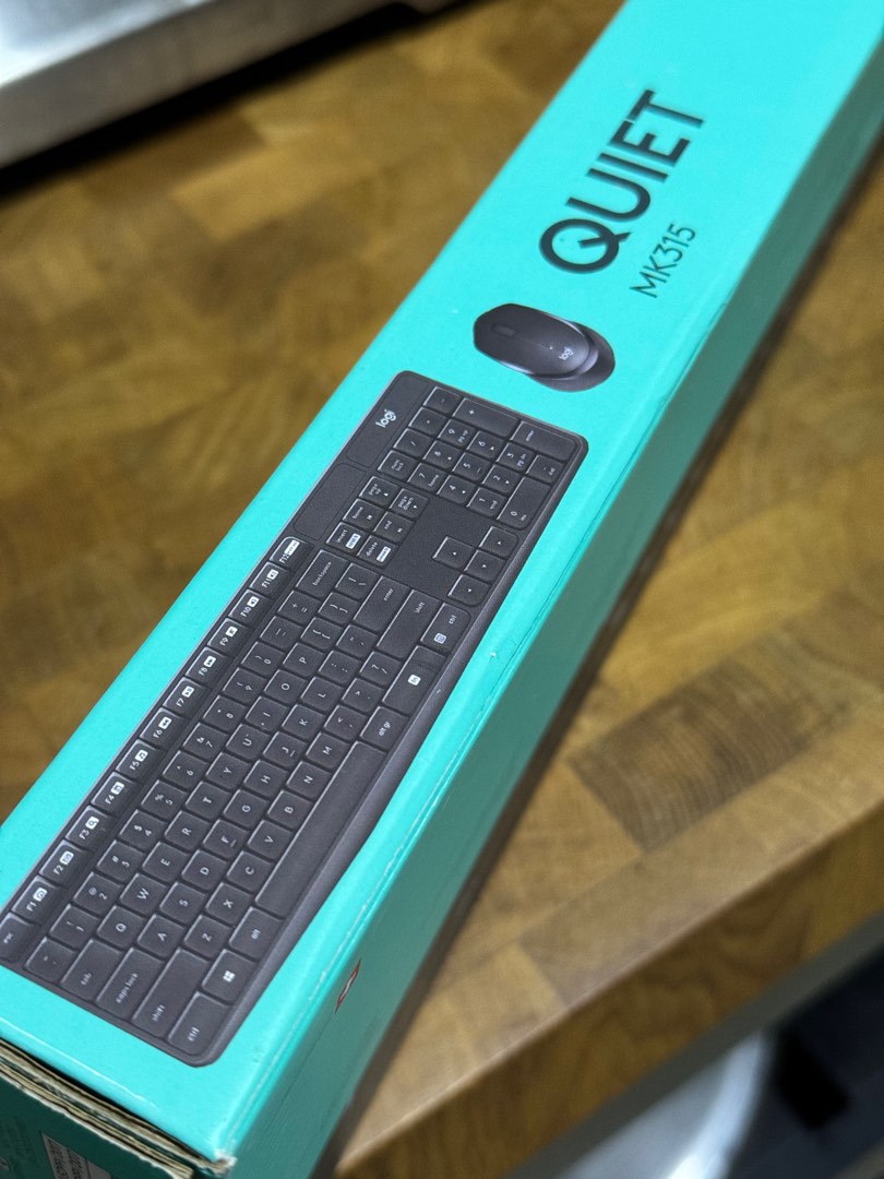 Logitech keyboard + bluetooth mouse, Computers & Tech, Parts