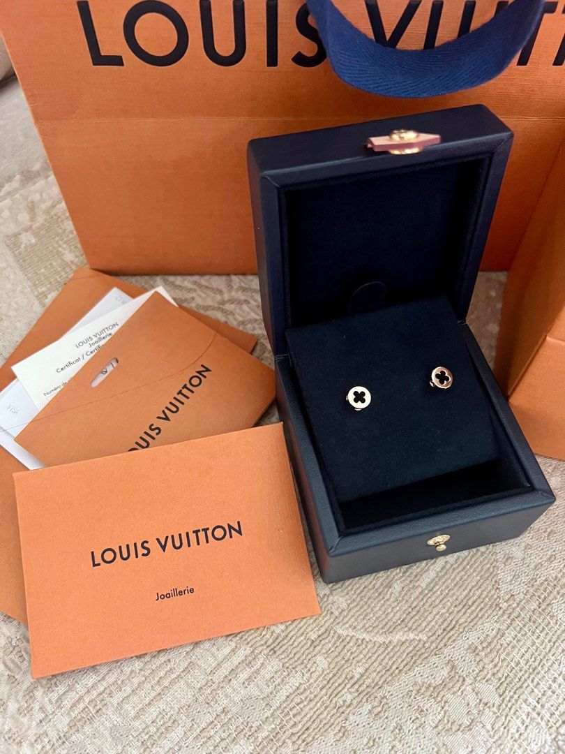 Louis Vuitton Empreinte Ear Studs, Yellow Gold Gold. Size NSA