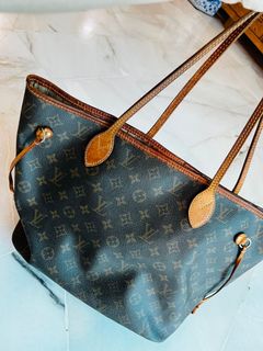 Authentic Louis Vuitton Pouch Clutch Women s Fashion Bags