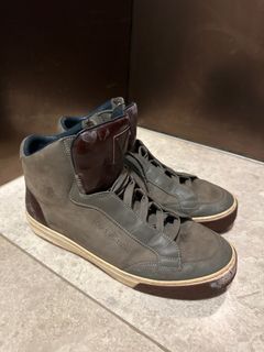 $850 Louis Vuitton Sneaker Zipper Leather Shoes Mens Size 7.5