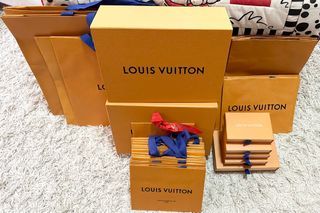 Authentic Louis Vuitton Large EMPTY BOX ONLY (18in x 15in x 6.7 in)