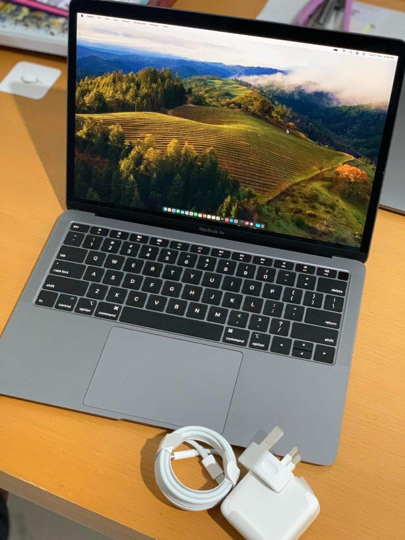 Macbook Air Retina 13 inch 2019 Technical Specs Processor 1.6 GHz Dual Core Intel Core i5 Graphics Intel UHD Graphics 617 1536 MB Memory 8 GB