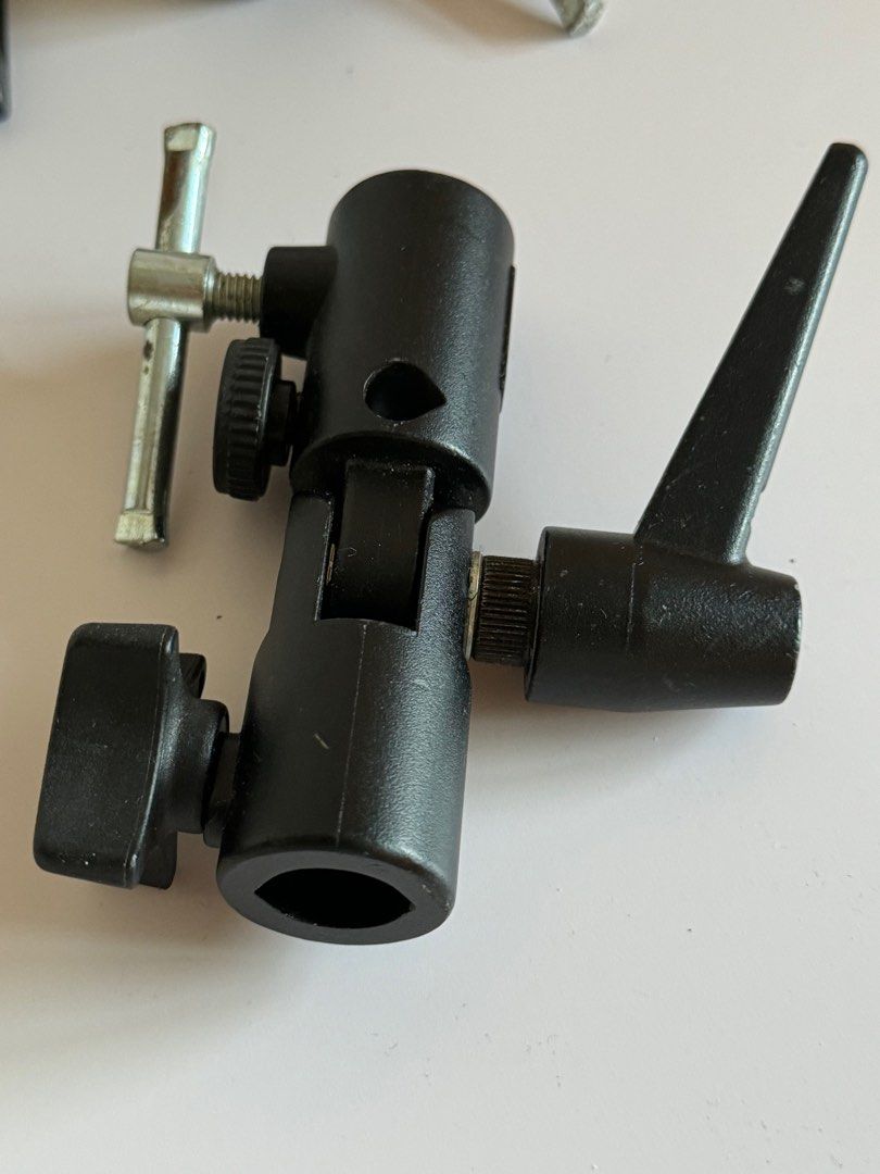 Manfrotto Model 26/026 Swivel Umbrella Adapter, 攝影器材, 攝影配件, 燈光及Studio設備