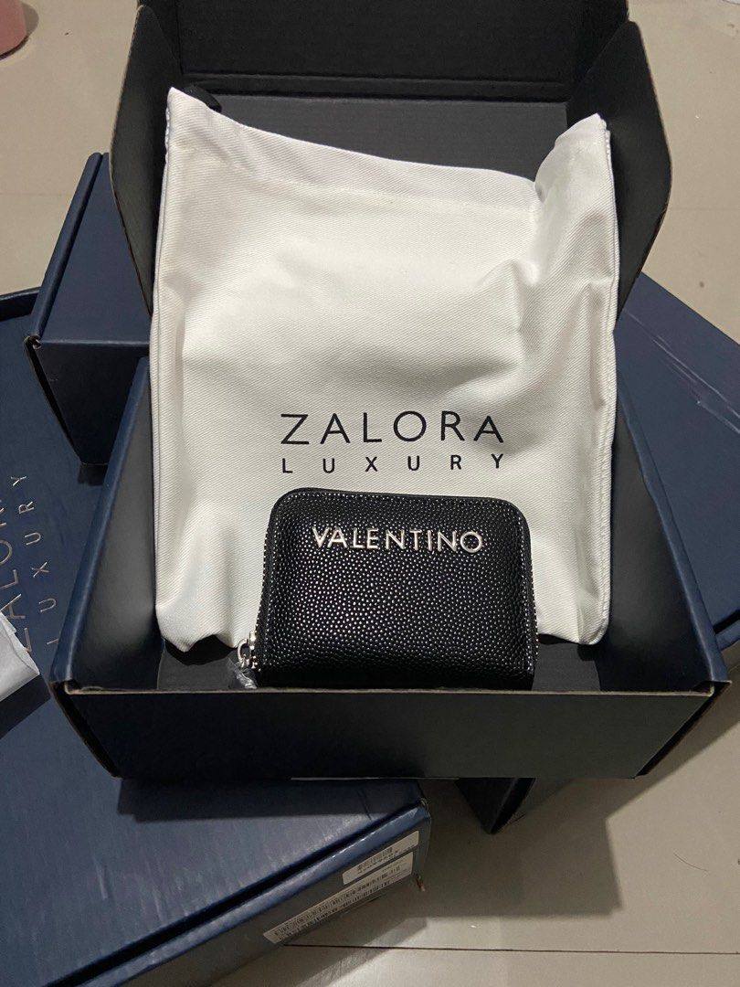 Valentino Bags by Mario Valentino Lena Lavoro Gold Black One Size: Handbags:  Amazon.com