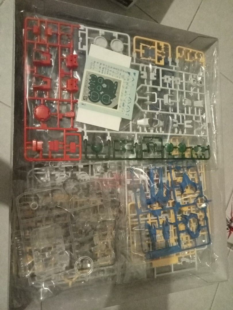 Mg 1/100 Gundam Avalanche Exia (Category: Gundam Model Kits) located in Singapore. Submitted by chuaj90181200 (Listing ID 1267163644, Image 3). Description: 1. meet up at CCK or at your POC 2. Price is 80$ for this Kit 3. Pay by Cash or Paynow.