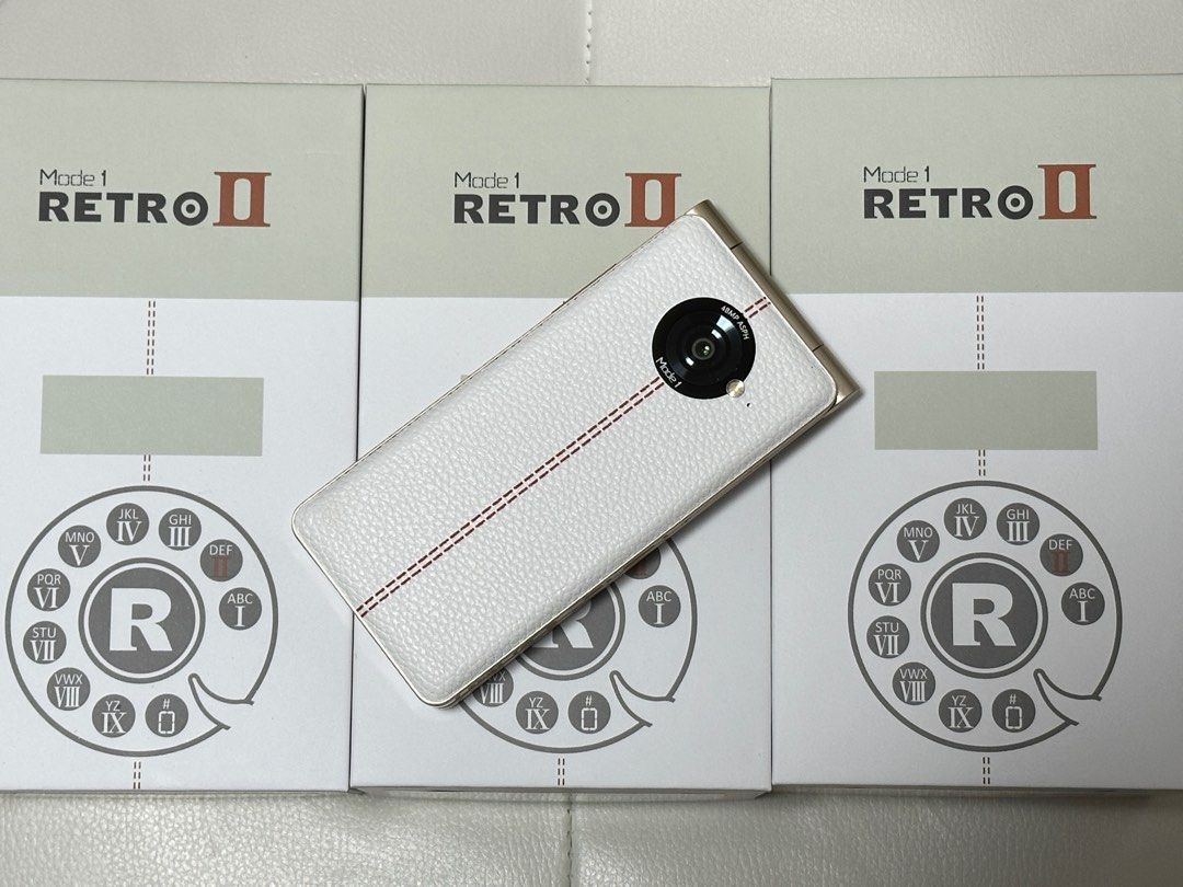 mode 1 retro ii 新品白色android 13 摺機日本直送, 手提電話, 手機