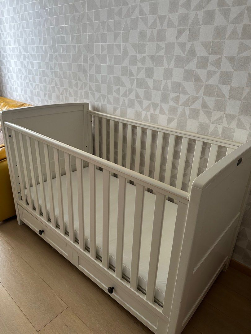 Mothercare silver shop cross cot