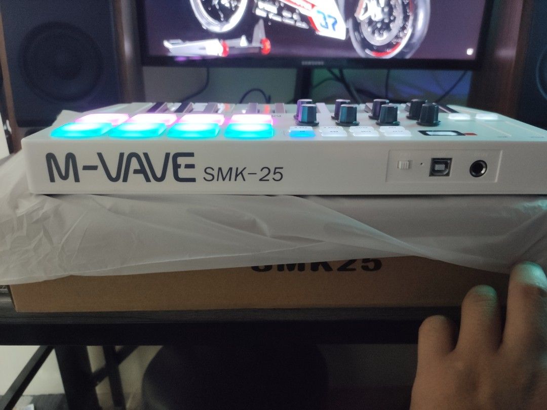 M-Wave SMK25 Controller (Bluetooth / Wired), Audio, Other Audio ...
