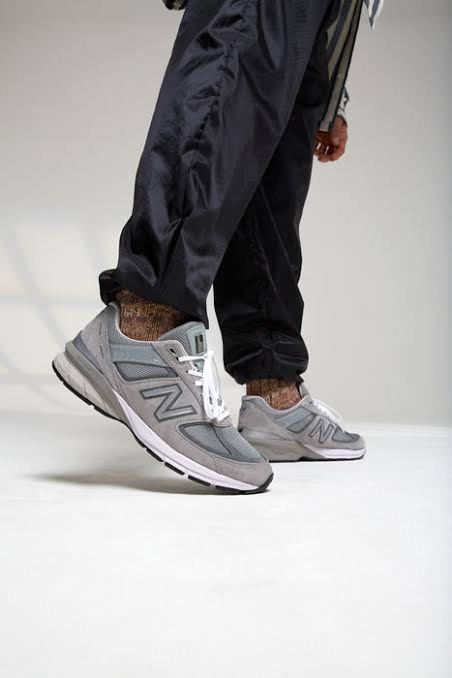 New Balance 990v5, Women's Fashion, Footwear, Sneakers on Carousell
