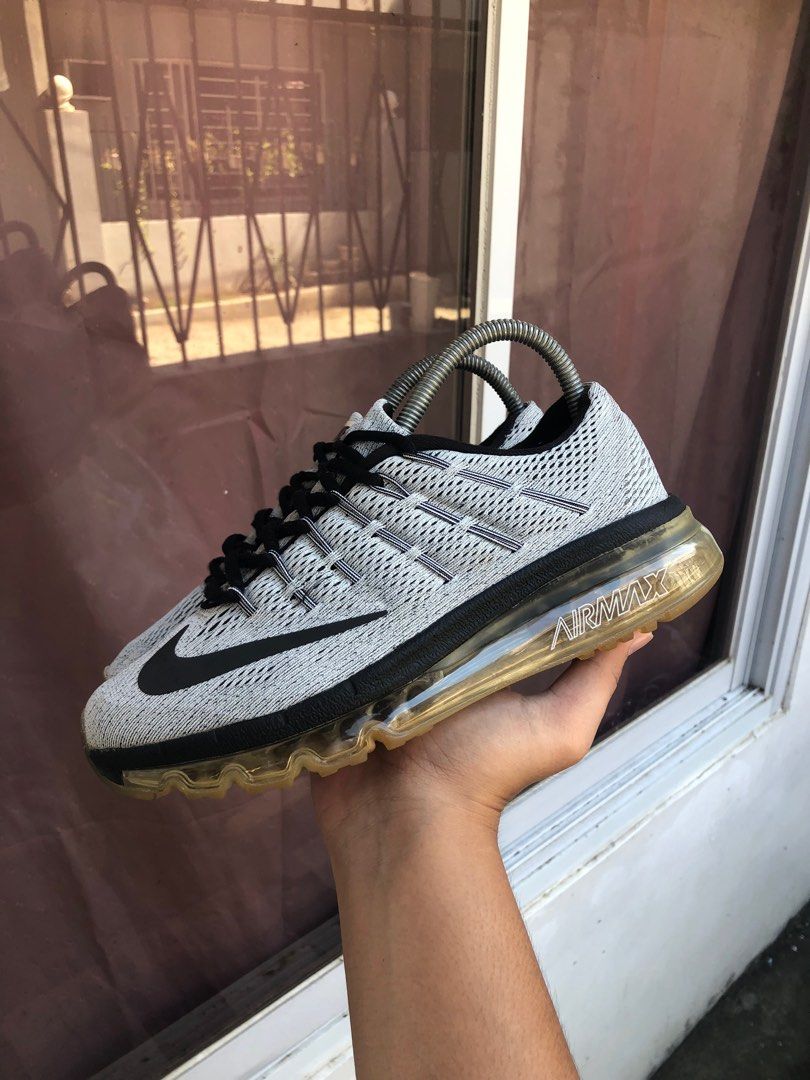 NIKE AIR MAX 2016